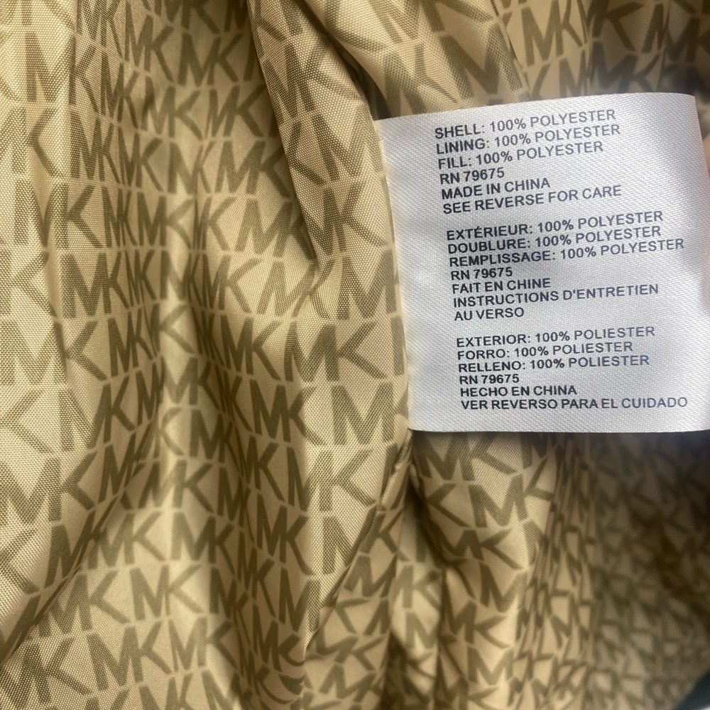 Michael Kors Black Utility Jacket with Quilted Design and Traditional Collar - Picture 6 of 6